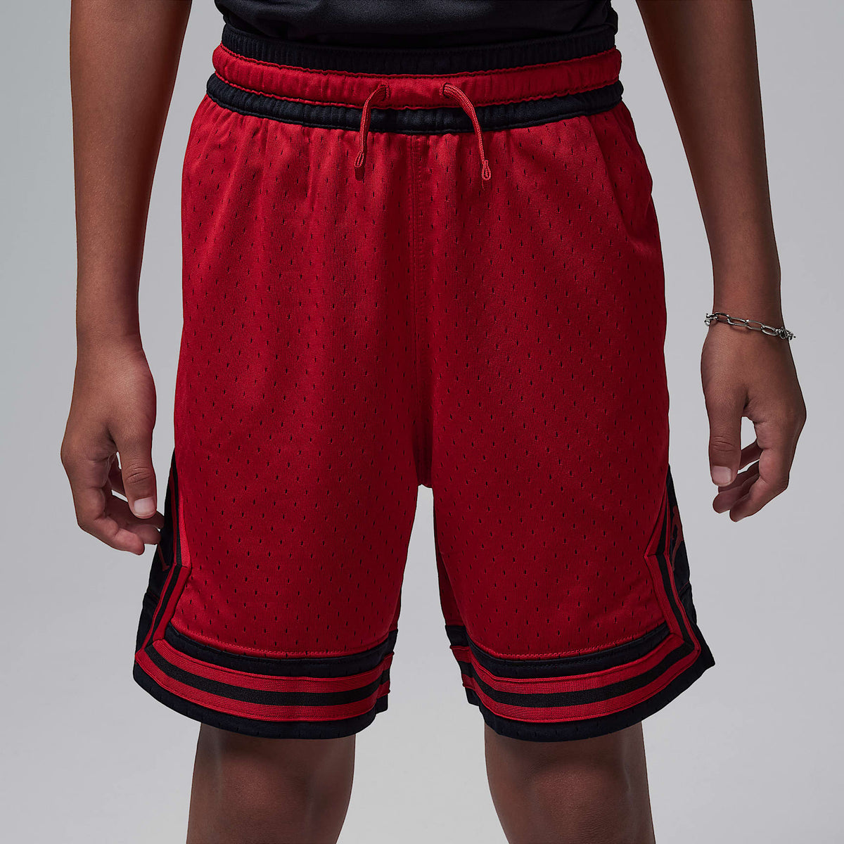 Shorts deportivos Diamond Dri-FIT para niños talla grande Jordan – Rojo gimnasio – vista 2