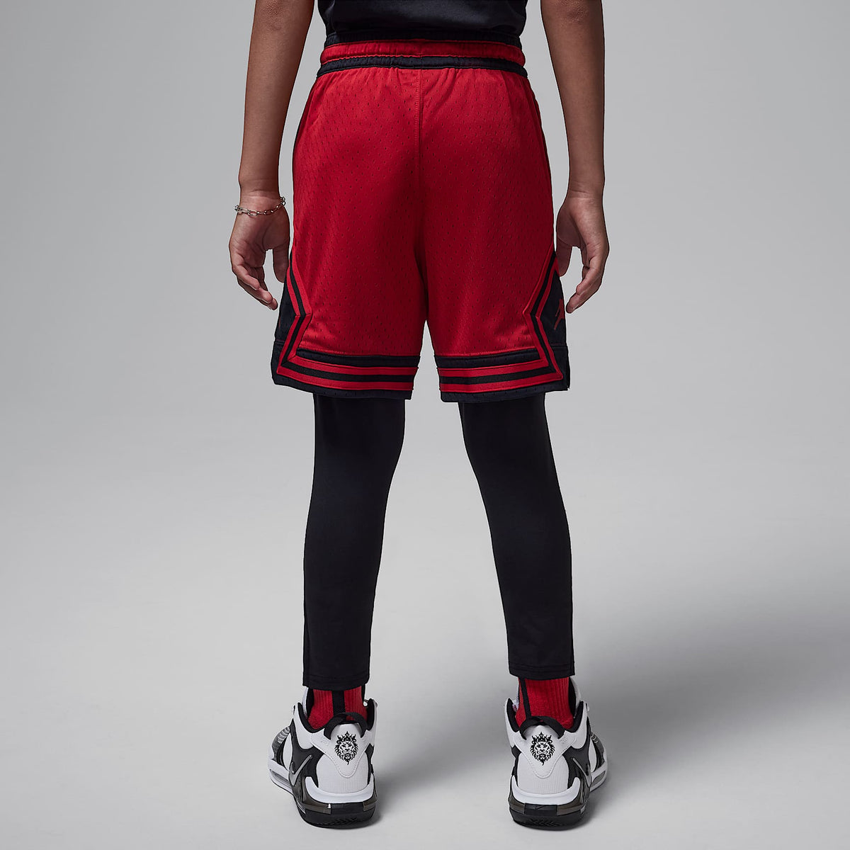 Mallas Dri-FIT de compresión para niños talla grande Jordan Sport – Negro – vista 2