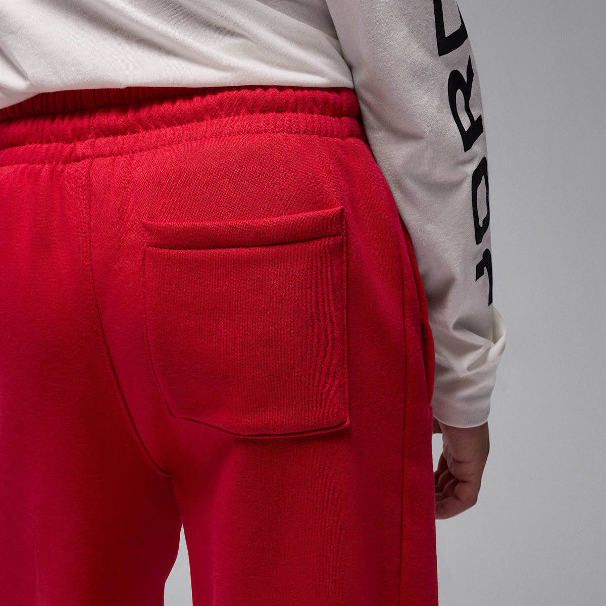 Pants de tejido Fleece Baseline para niños talla grande Jordan Essentials – Rojo – vista 5