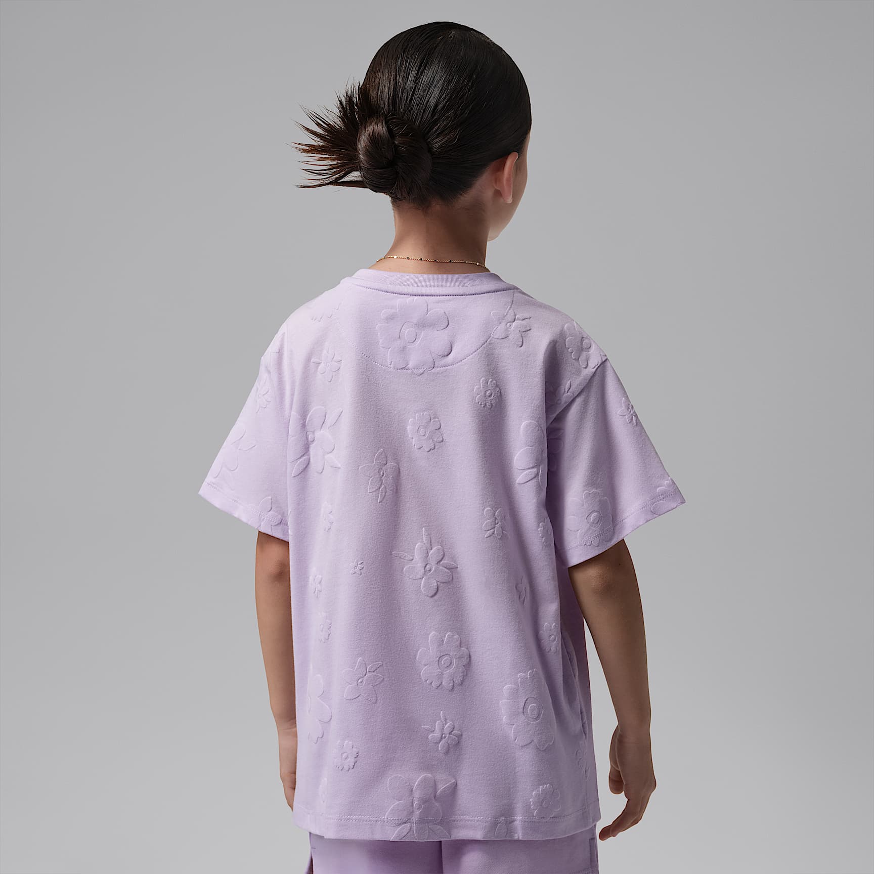 Playera oversized estampada para niños talla pequeña Jordan – Bruma violeta – vista 2