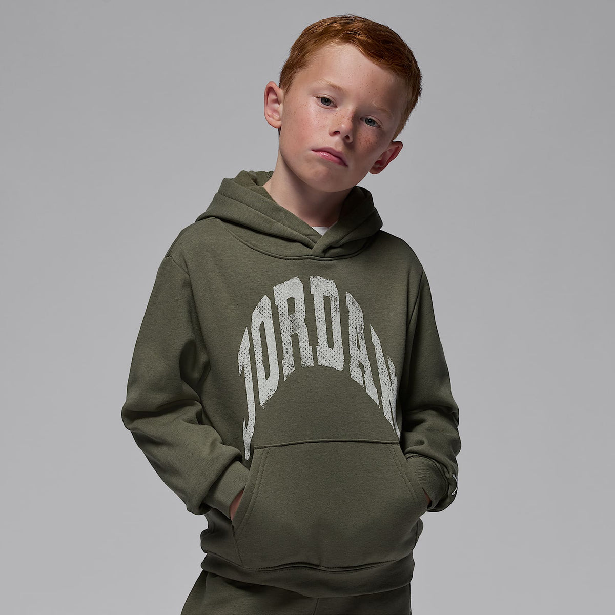 Conjunto de dos piezas de sudadera con gorro sin cierre de tejido Fleece para preescolar Jordan MVP – Oliva medio – vista 3