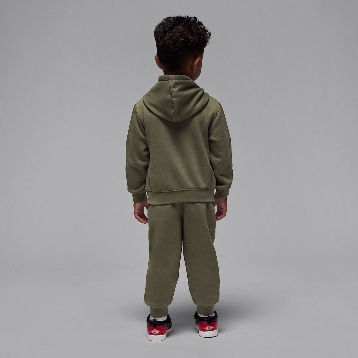 Conjunto de sudadera con gorro sin cierre con tejido Fleece de 2 piezas infantil Jordan MVP – Oliva medio – vista 2