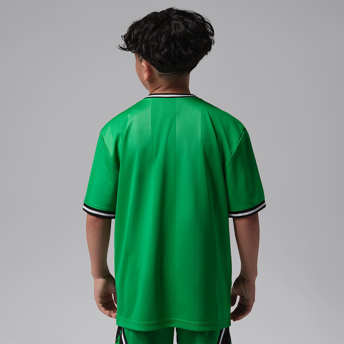 Jersey deportivo para niños talla grande Jordan – Verde suerte – vista 2