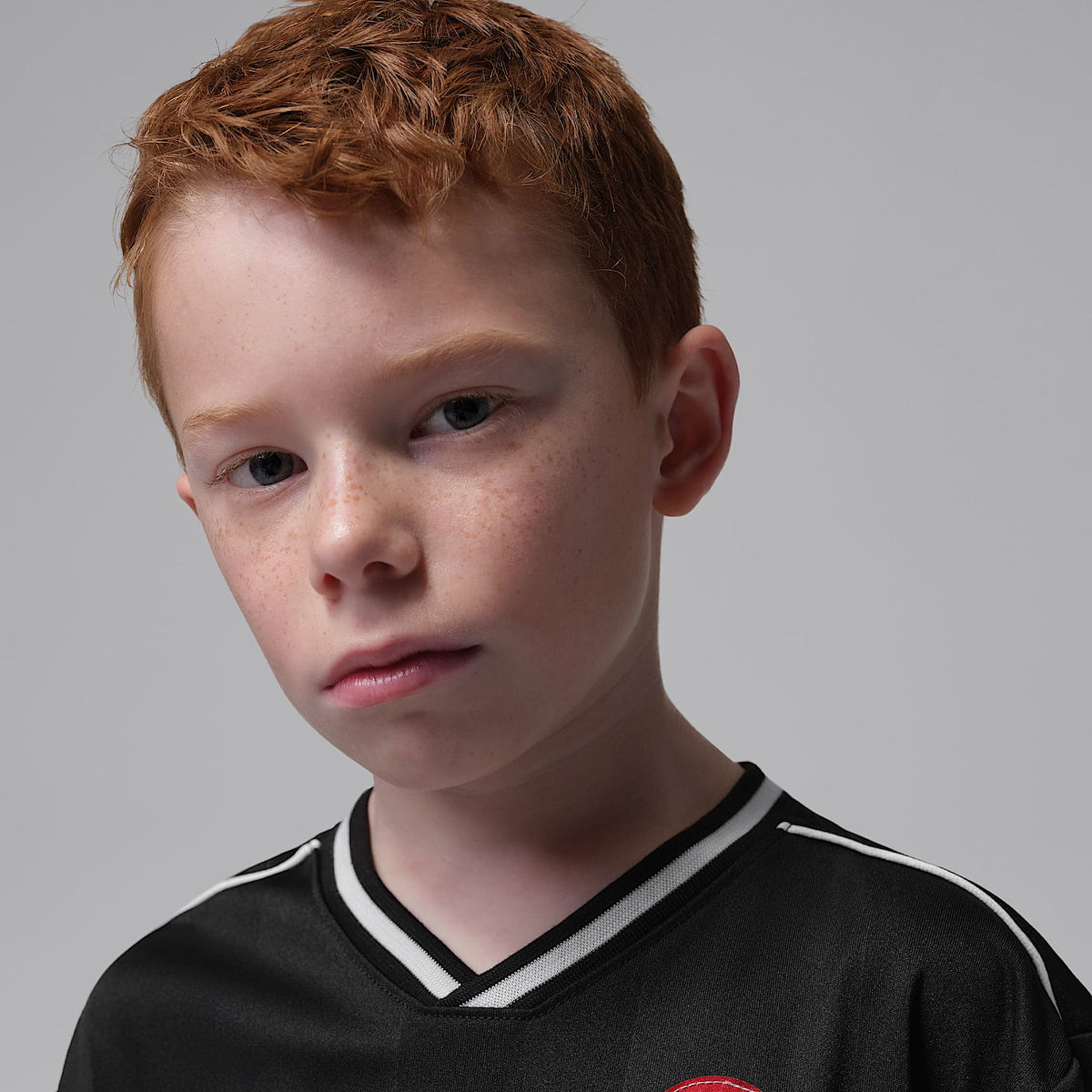 Jersey deportivo para niños talla pequeña Jordan – Negro – vista 3