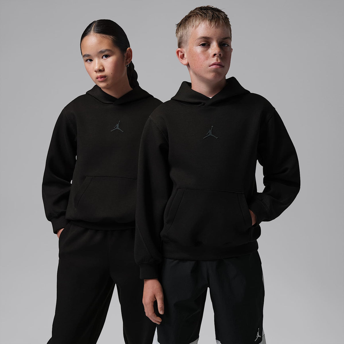 Sudadera con gorro sin cierre Therma-FIT para niños talla grande Jordan Sport – Negro – vista 1