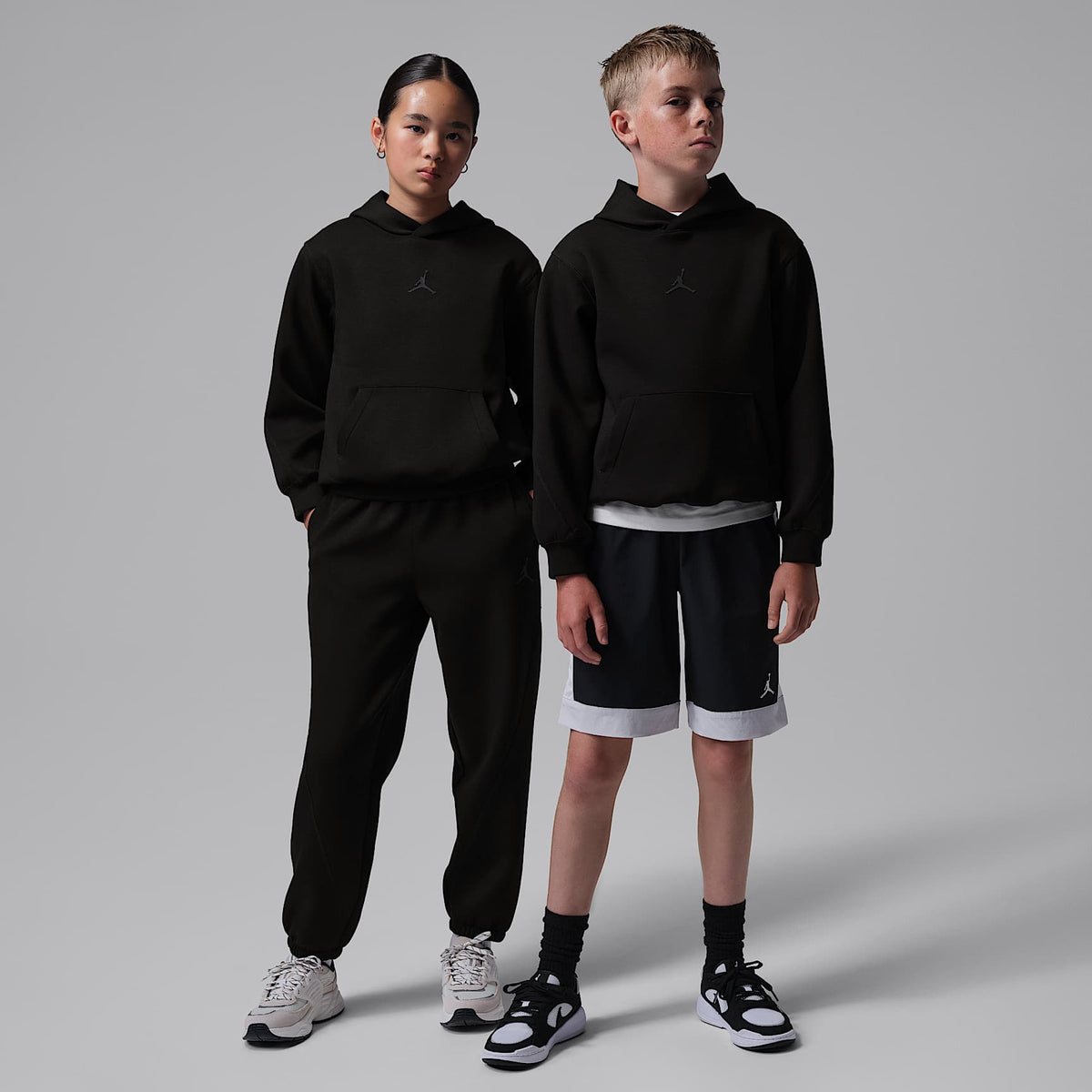 Sudadera con gorro sin cierre Therma-FIT para niños talla grande Jordan Sport – Negro – vista 7