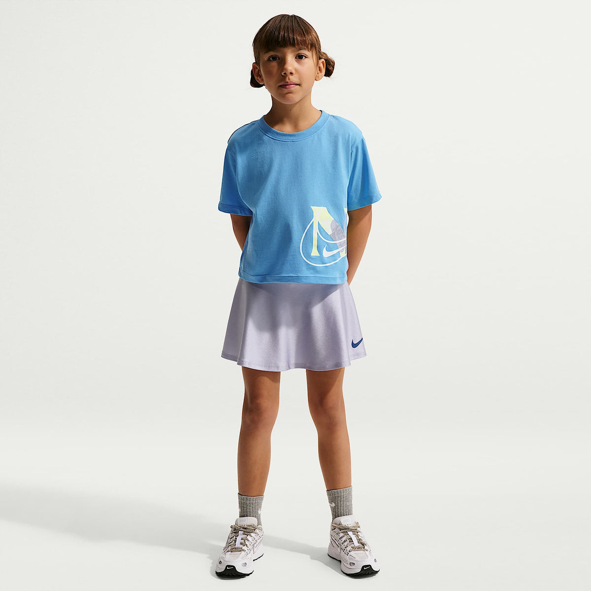 Playera de corte cuadrado para niños talla pequeña Nike Move With Nature – Azul – vista 4