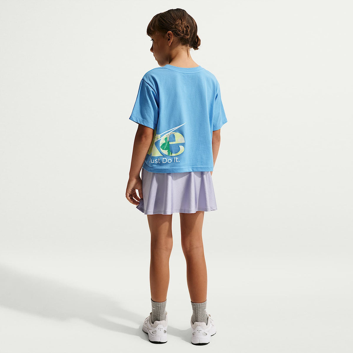 Playera de corte cuadrado para niños talla pequeña Nike Move With Nature – Azul – vista 5