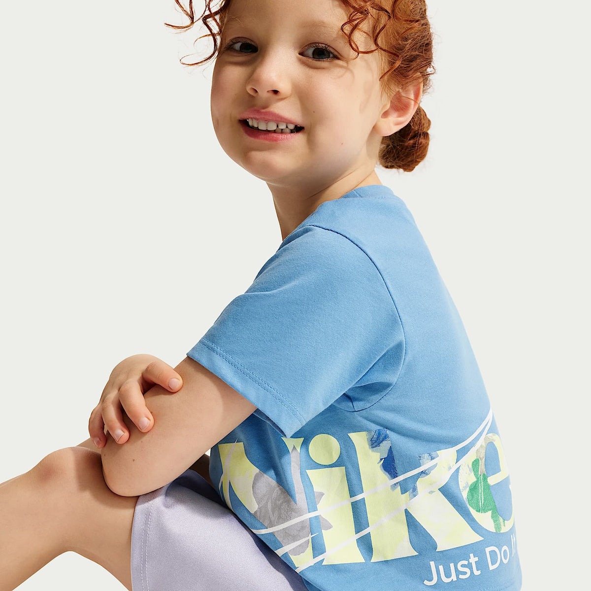 Playera de corte cuadrado infantil Nike Move With Nature – Azul – vista 3
