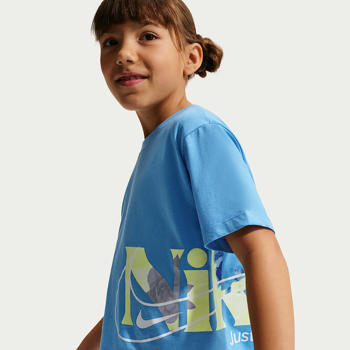 Playera de corte cuadrado para niños talla pequeña Nike Move With Nature – Azul – vista 3