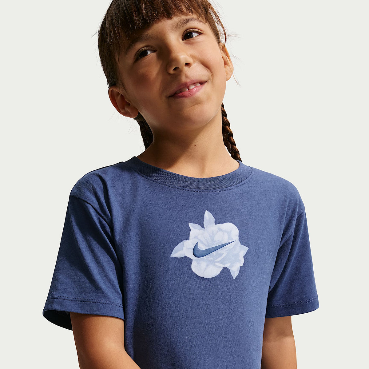 Conjunto de 2 piezas con vestido para niños talla pequeña Nike Move With Nature – Gris – vista 2