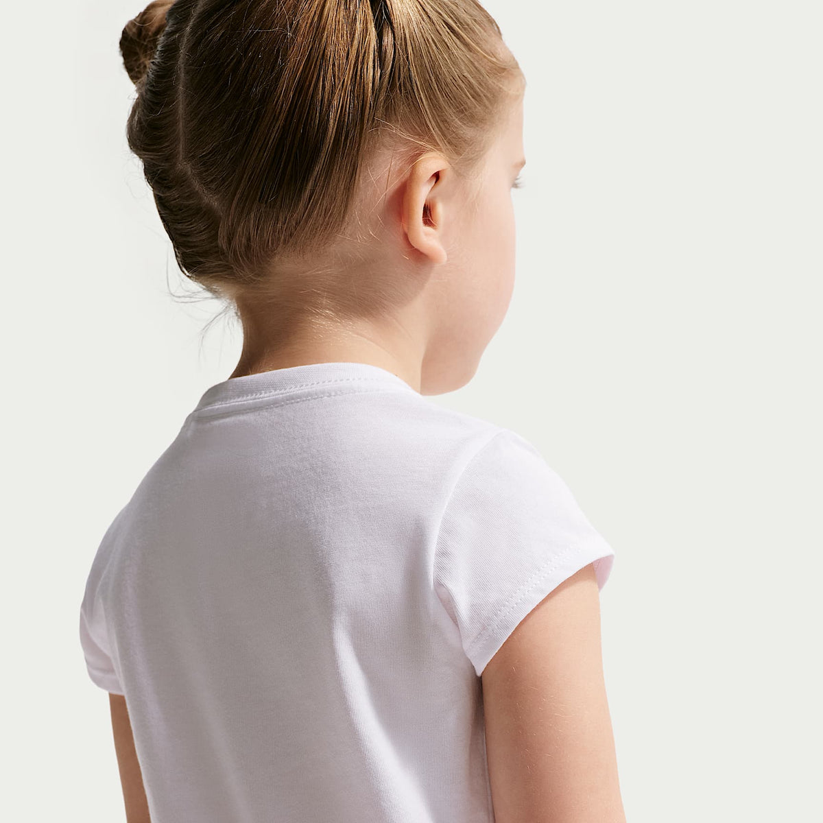 Conjunto de shorts de dos piezas de malla infantil Nike Move With Nature – Rosa suave medio – vista 3