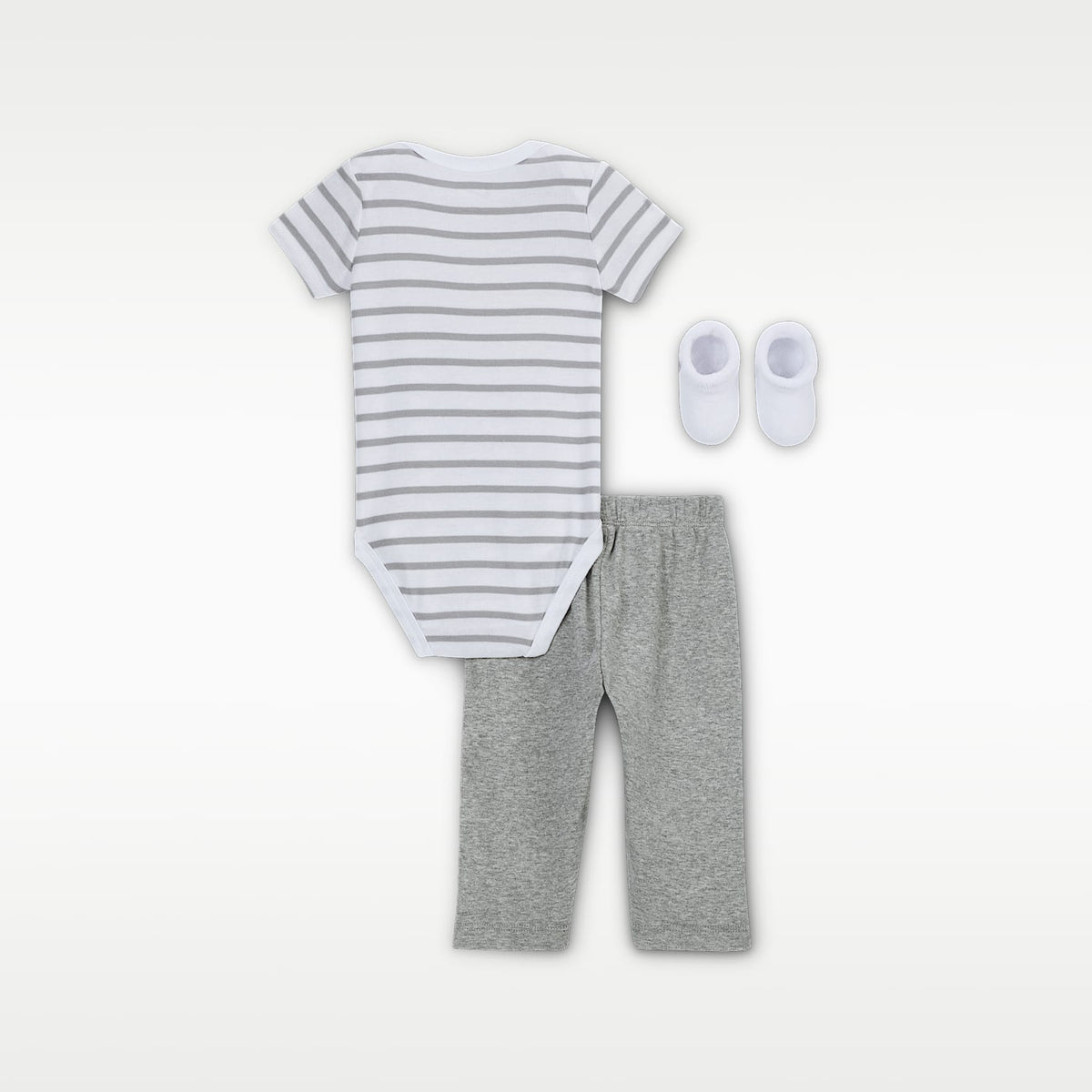 Conjunto de 3 piezas de body, pants y calcetines de felpa para bebé Nike – Gris oscuro jaspeado – vista 2
