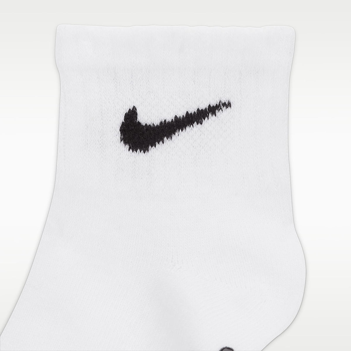 Calcetines antideslizantes Core Swoosh para bebé (3 pares) Nike – Blanco – vista 3
