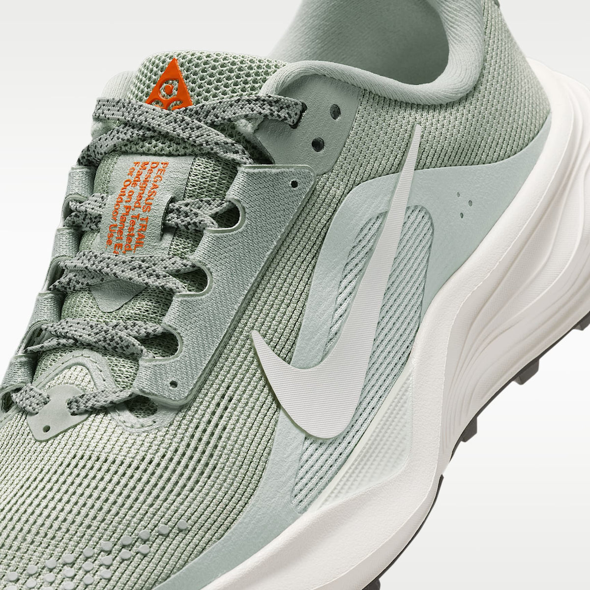 Nike ACG Pegasus Trail – Horizonte jade/Plata claro/Naranja seguridad/Fantasma – vista 7