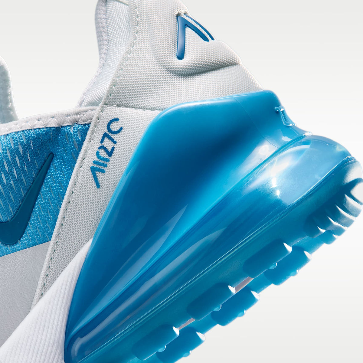 Nike Air Max 270 – Blanco cáscara de huevo/Azul holandés/Azul cancha – vista 8