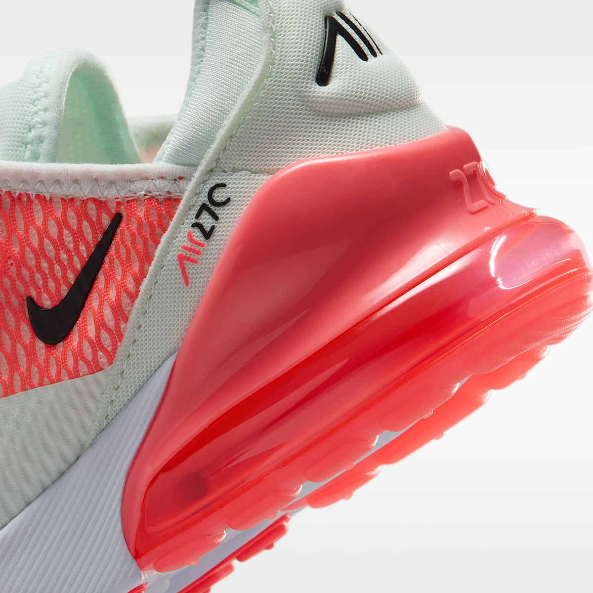 Nike Air Max 270 – Verde ligero/Lava cálido/Negro – vista 8
