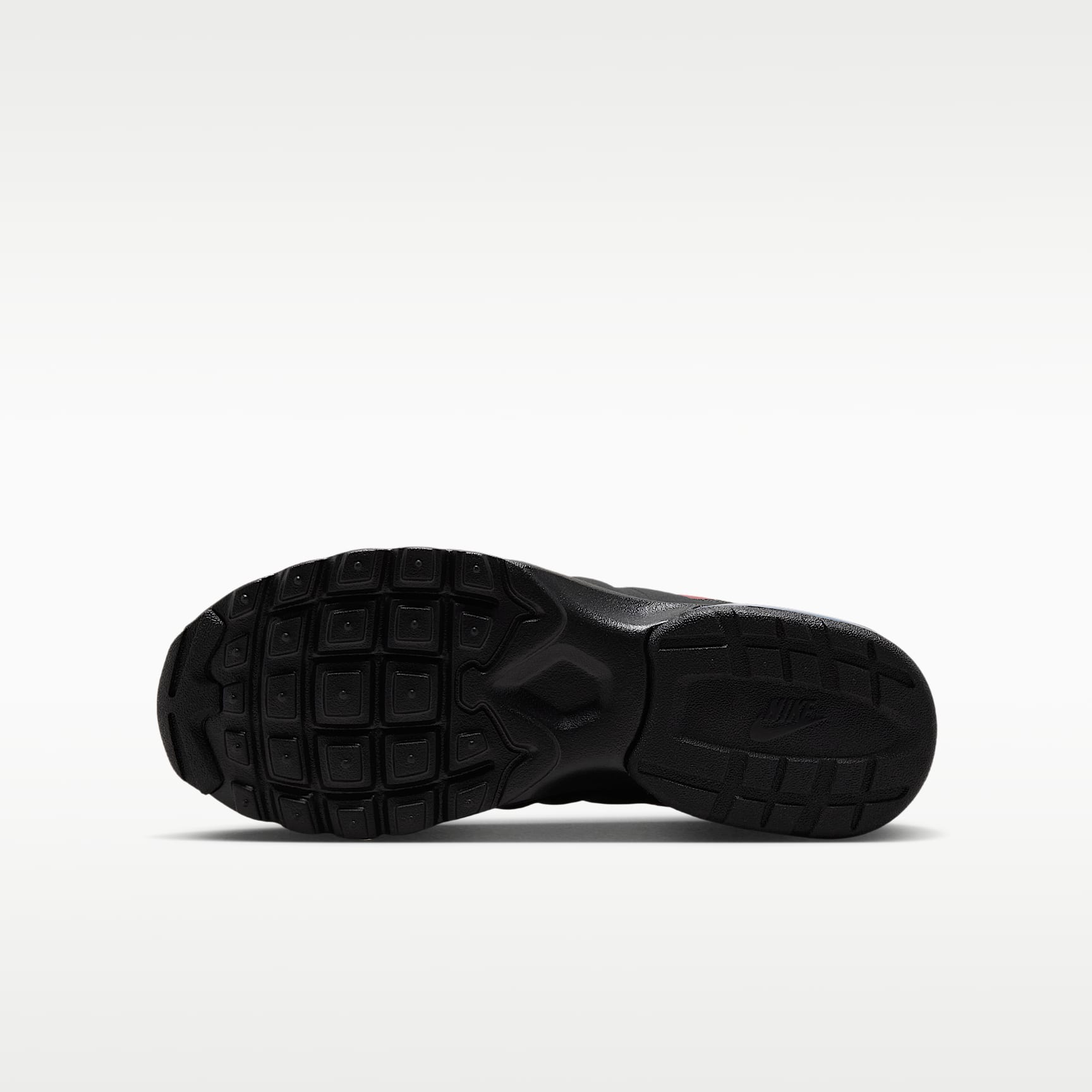 Nike Air Max Invigor – Blanco/Negro/Gris humo/Rojo duro – vista 2