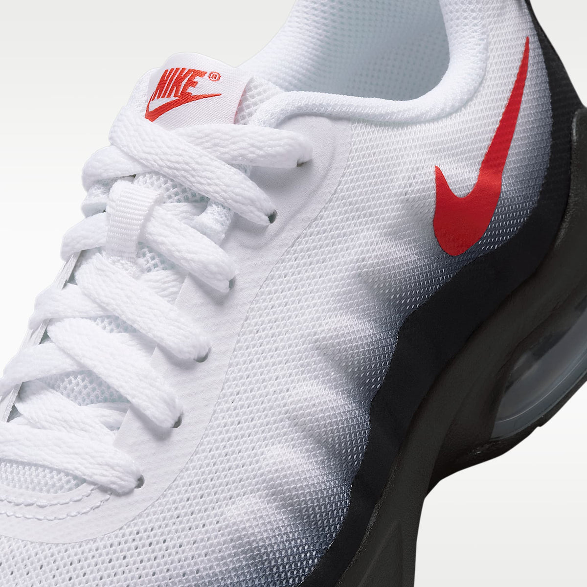 Nike Air Max Invigor – Obsidiana/Blanco/Negro/Rojo reto – vista 7