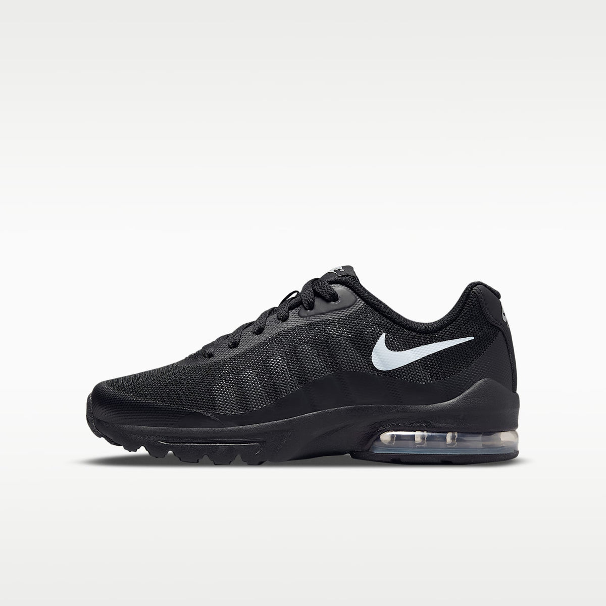 Nike Air Max Invigor – Negro/Gris lobo – vista 1