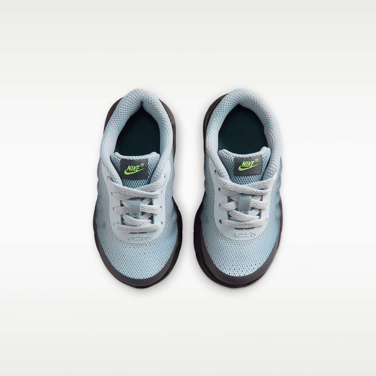 Nike Air Max Invigor – Gris oscuro/Gris azulado/Gris lobo/Volt – vista 4