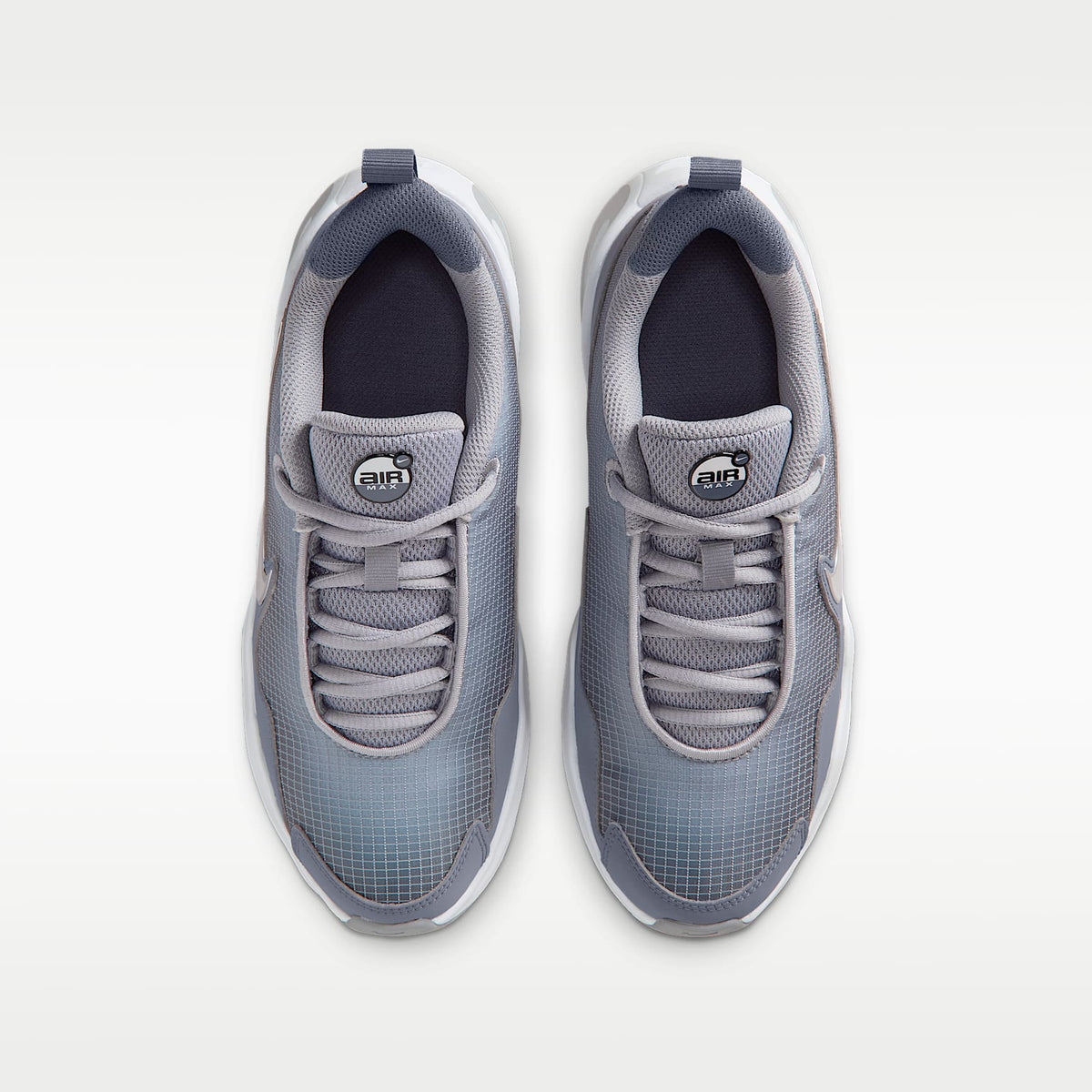 Nike Air Max Nova – Gris cemento/Carbón claro/Fantasma/Plata metalizado – vista 4
