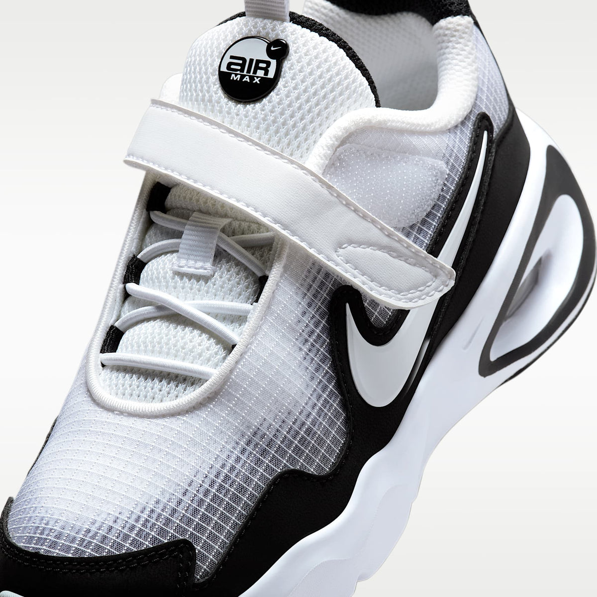 Nike Air Max Nova – Blanco/Negro/Gris lobo/Blanco – vista 7