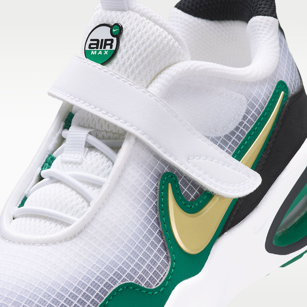 Nike Air Max Nova – Blanco/Malaquita/Negro/Oro metalizado – vista 7