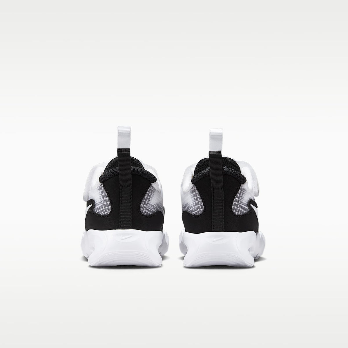 Nike Air Max Nova – Blanco/Negro/Gris lobo/Blanco – vista 6