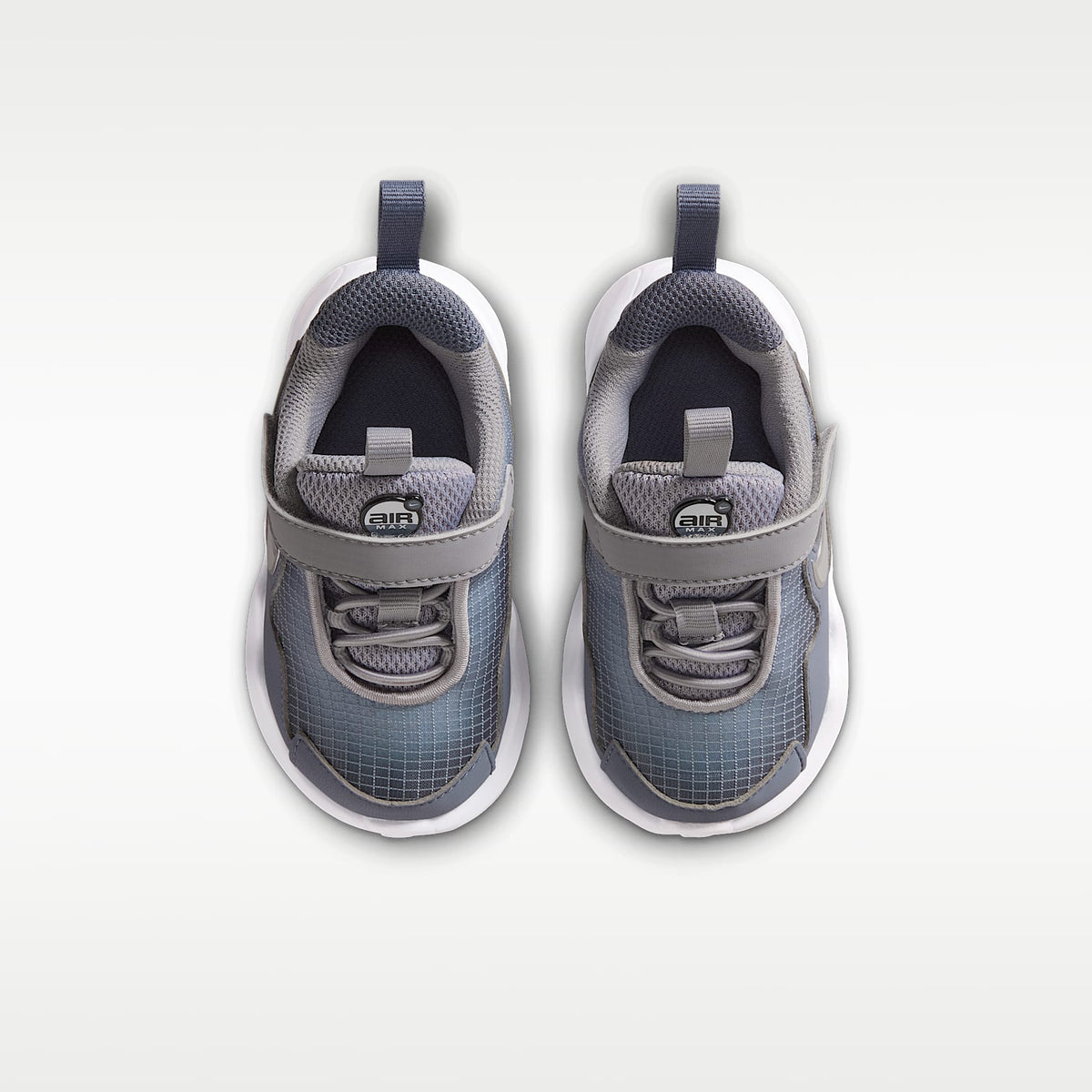 Nike Air Max Nova – Gris cemento/Carbón claro/Fantasma/Plata metalizado – vista 4