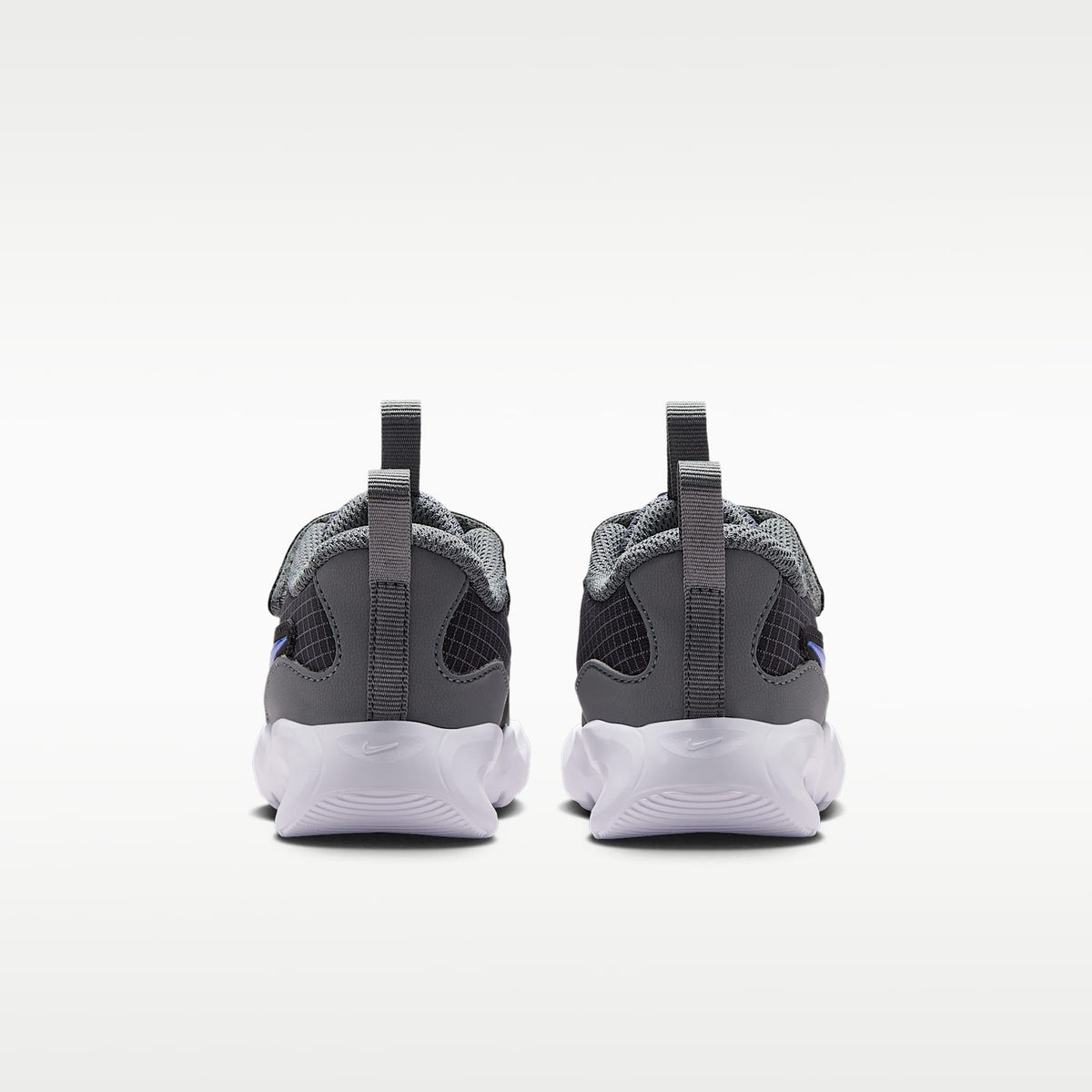 Nike Air Max Nova – Gris humo/Negro/Blanco/Azul carrera – vista 6