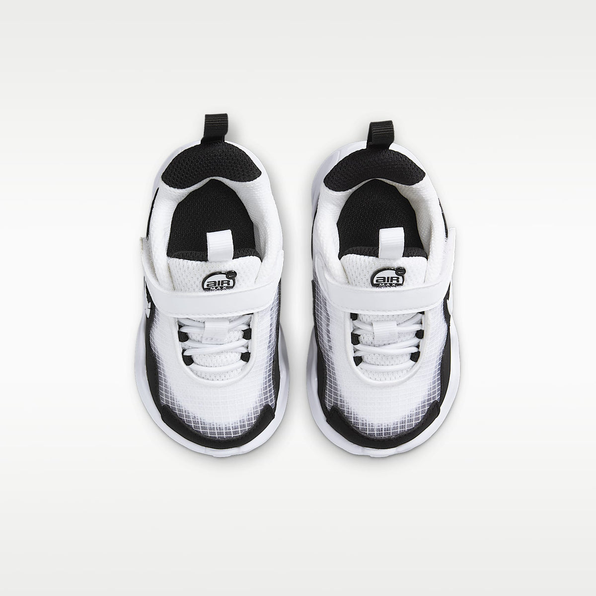 Nike Air Max Nova – Blanco/Negro/Gris lobo/Blanco – vista 4