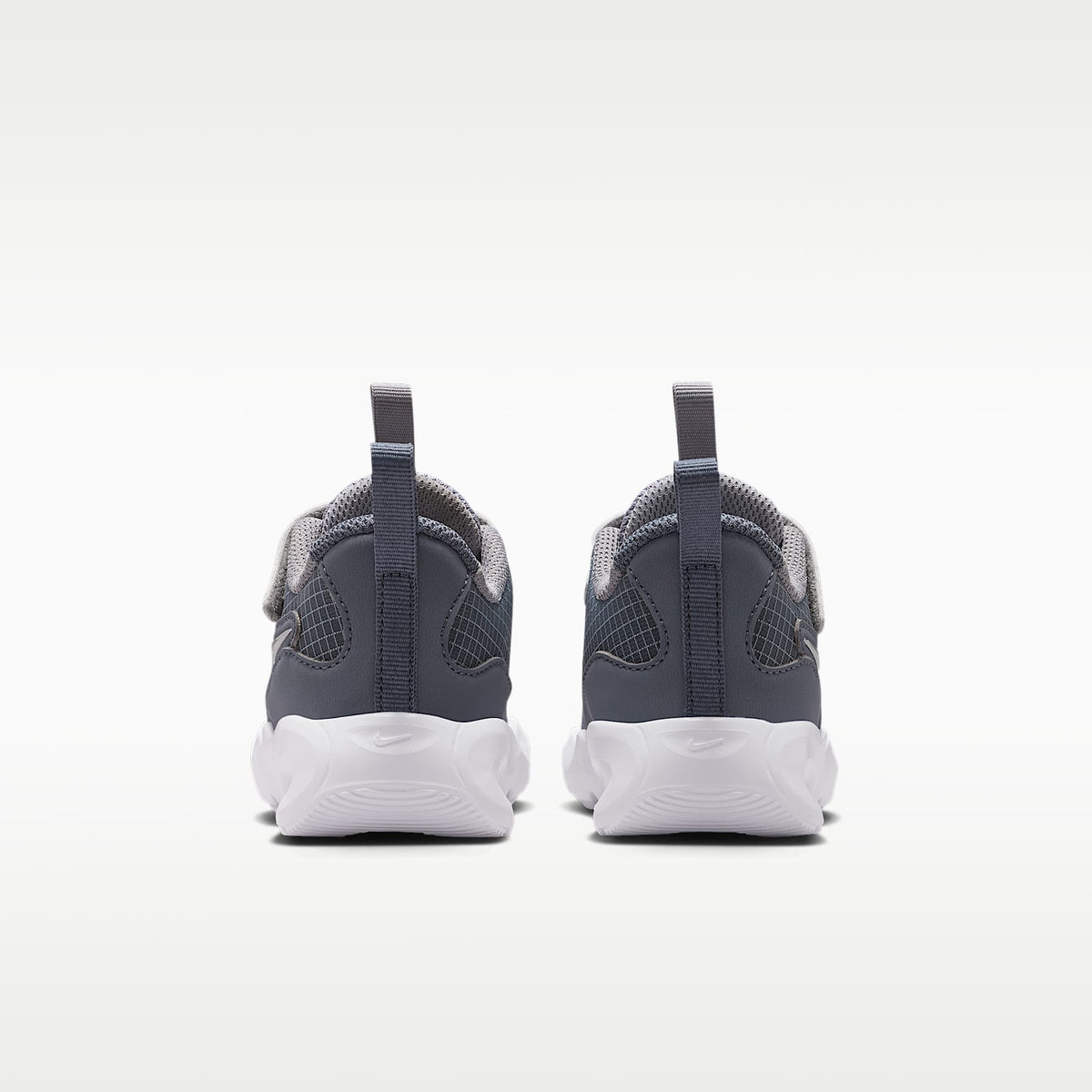 Nike Air Max Nova – Gris cemento/Carbón claro/Fantasma/Plata metalizado – vista 6