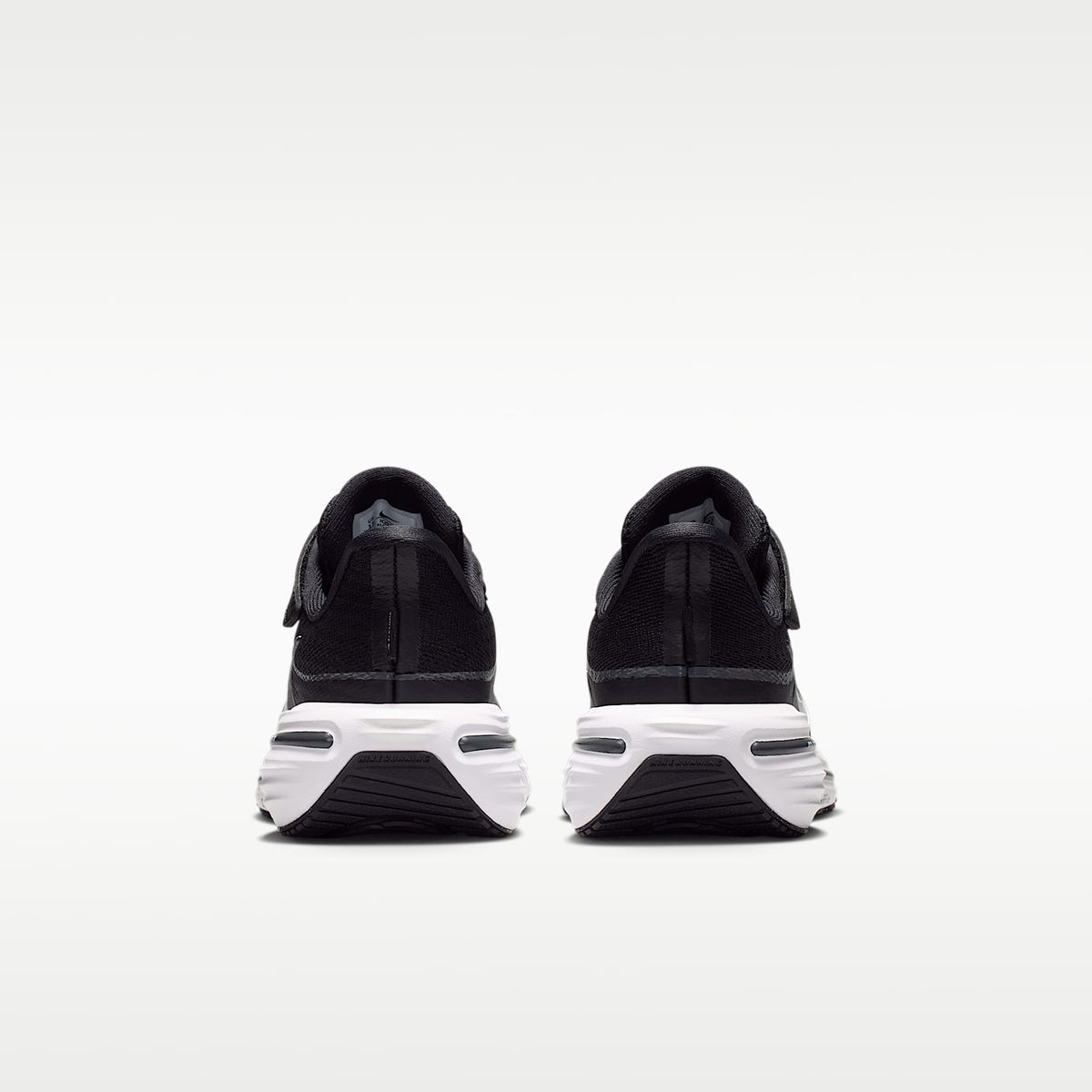 Nike Winflo 12 – Negro/Gris humo oscuro/Blanco – vista 6