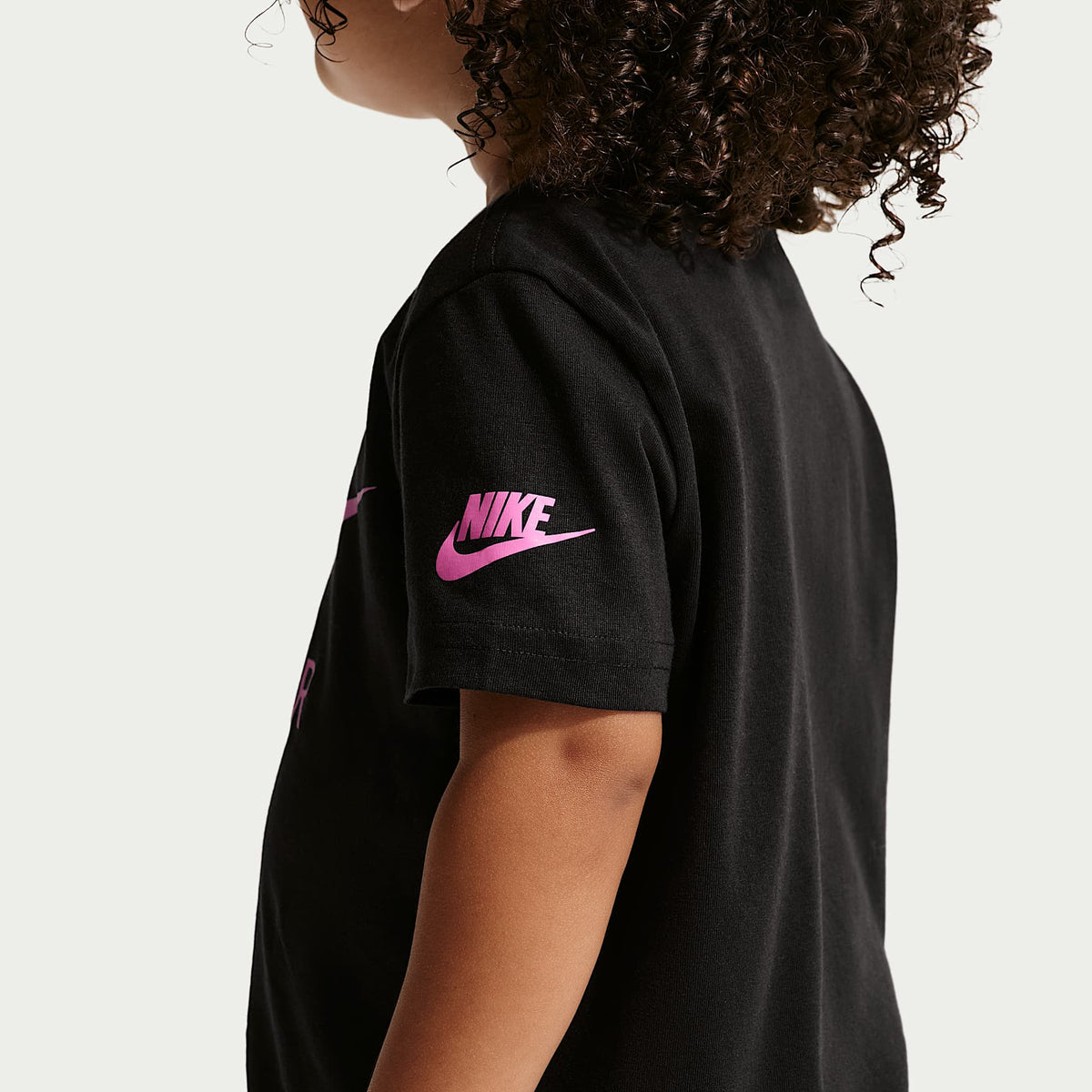 Playera Alien infantil Nike – Negro – vista 2