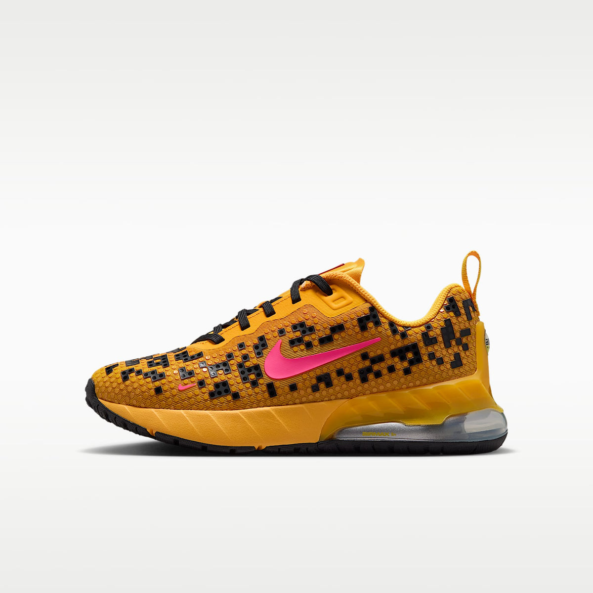 Nike Air Max Phoenix x LEGO® Collection – Oro universitario/Negro/Plata metalizado/Hiperrosa – vista 1