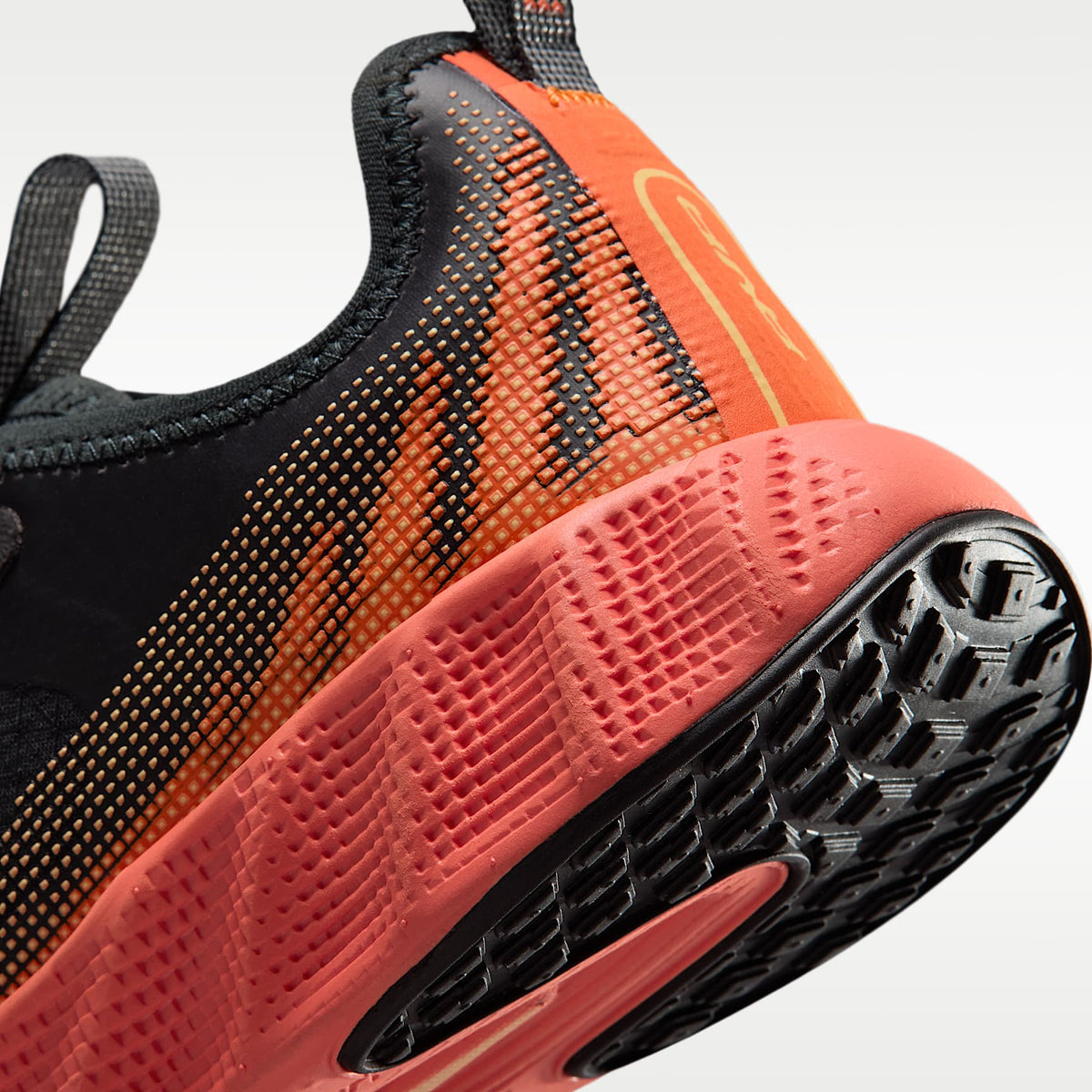 Nike Ava X – Naranja césped/Negro/Sombrío apagado/Tinte mandarina – vista 8
