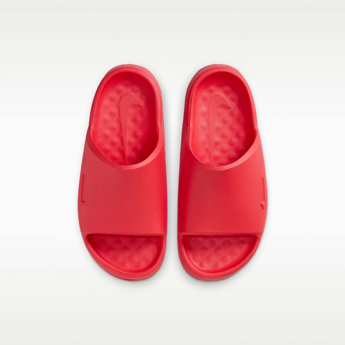 Nike Calm 2.0 – Carmesí claro/Carmesí claro/Carmesí claro – vista 5