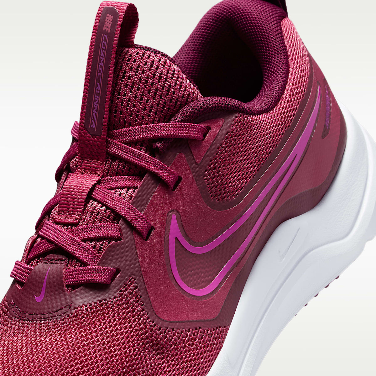 Nike Cosmic Runner – Remolacha dulce/Burdeos/Morado vivo – vista 7