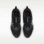 Nike Cosmic Runner – Negro/Antracita/Blanco – vista 4