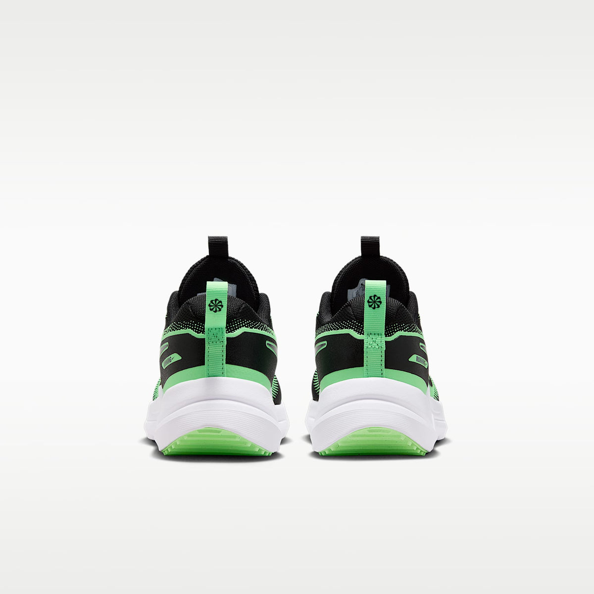Nike Cosmic Runner – Negro/Verde ilusión/Gris azulado – vista 6
