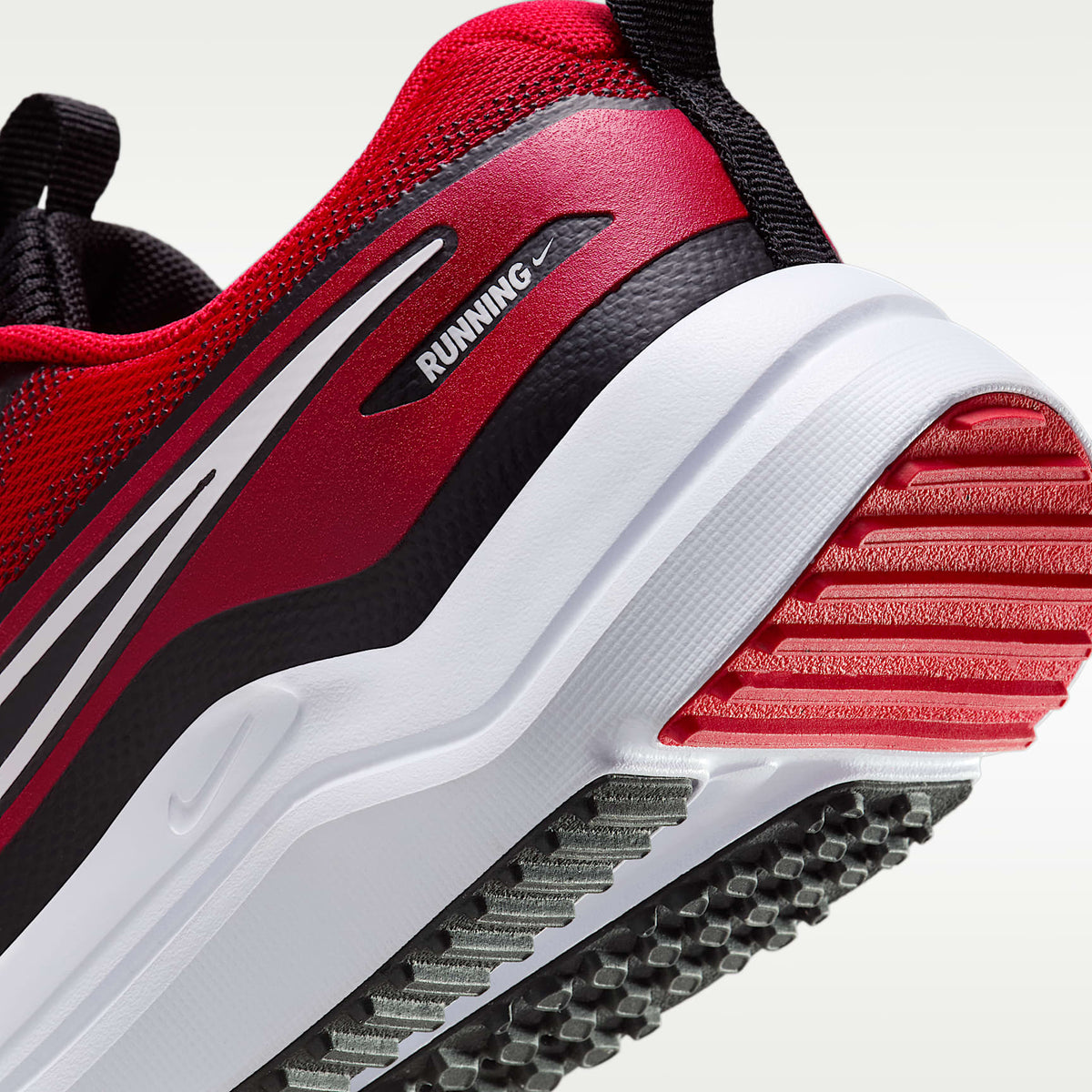 Nike Cosmic Runner – Rojo universitario/Negro/Blanco – vista 8