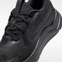 Nike Cosmic Runner – Negro/Negro/Antracita – vista 7