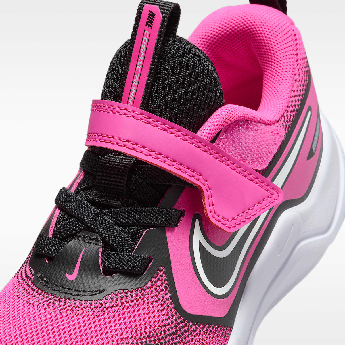 Nike Cosmic Runner – Fucsia láser/Negro/Blanco – vista 7