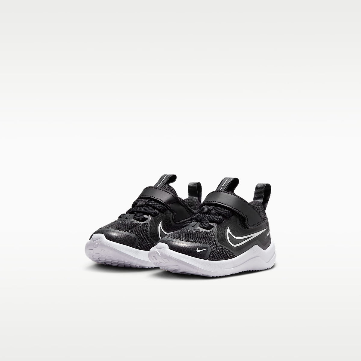 Nike Cosmic Runner – Negro/Antracita/Blanco – vista 5