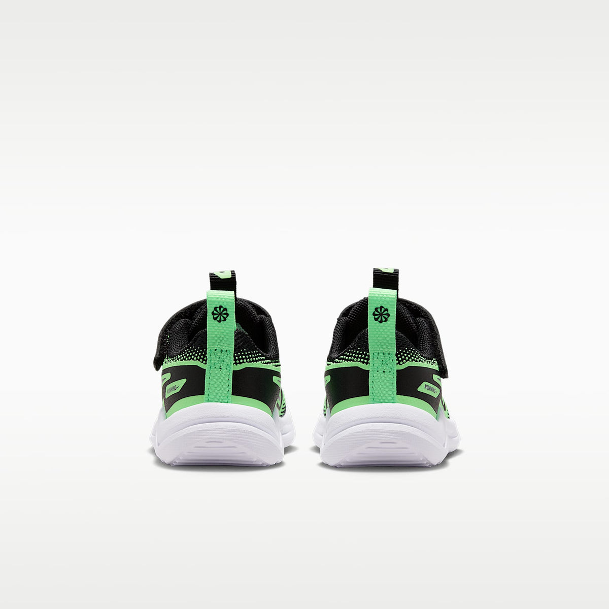 Nike Cosmic Runner – Negro/Verde ilusión/Gris azulado – vista 6