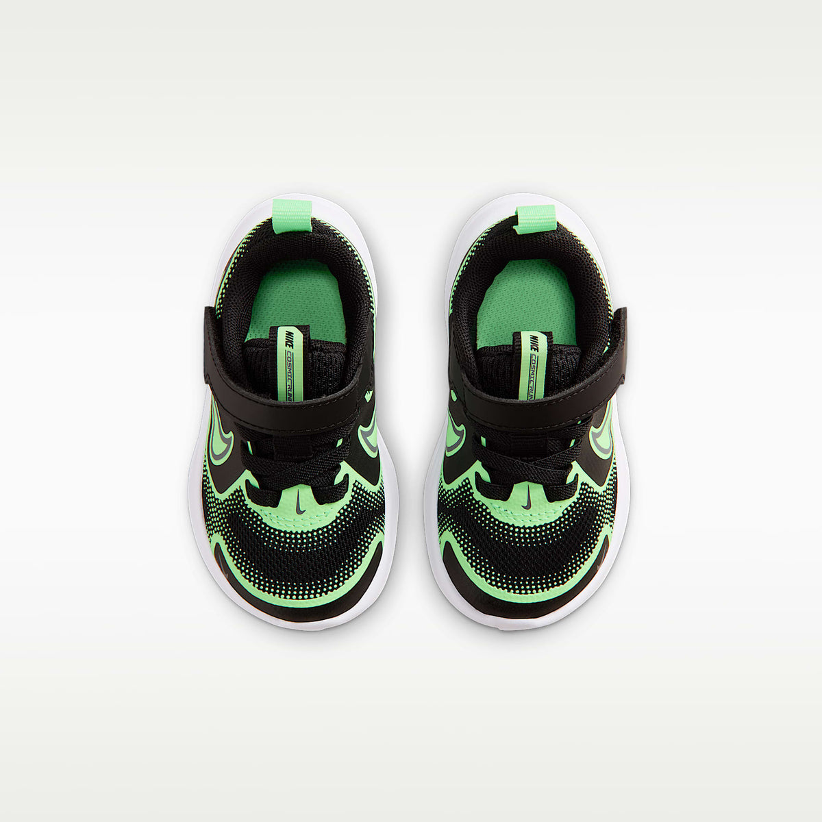 Nike Cosmic Runner – Negro/Verde ilusión/Gris azulado – vista 4