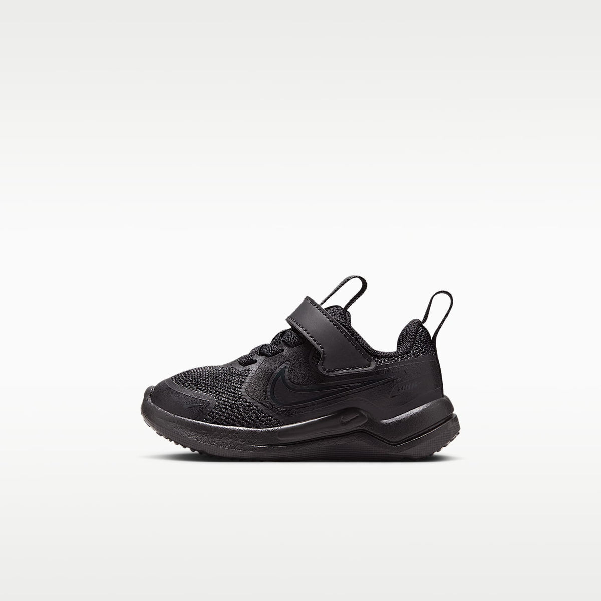 Nike Cosmic Runner – Negro/Negro/Antracita – vista 1