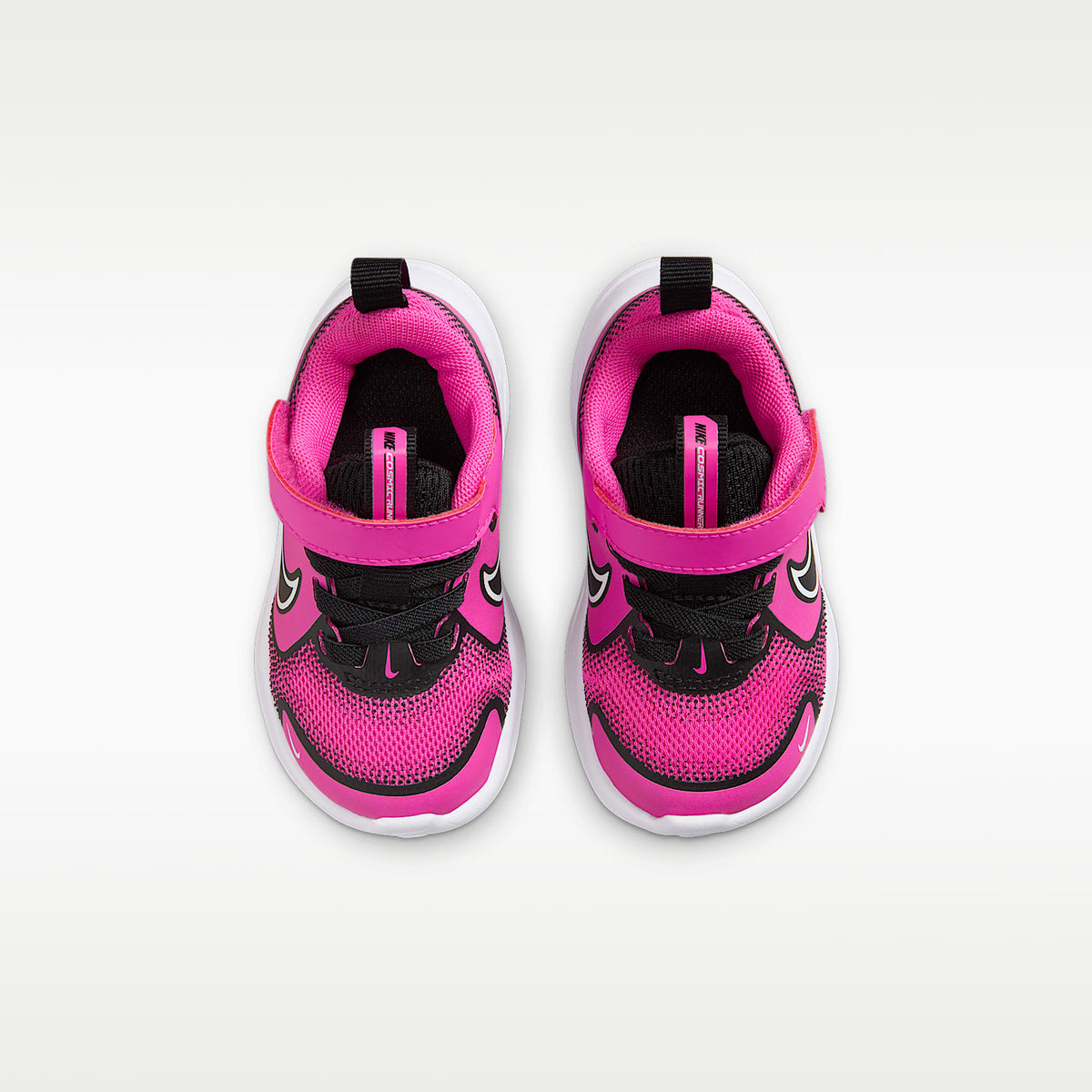Nike Cosmic Runner – Fucsia láser/Negro/Blanco – vista 4