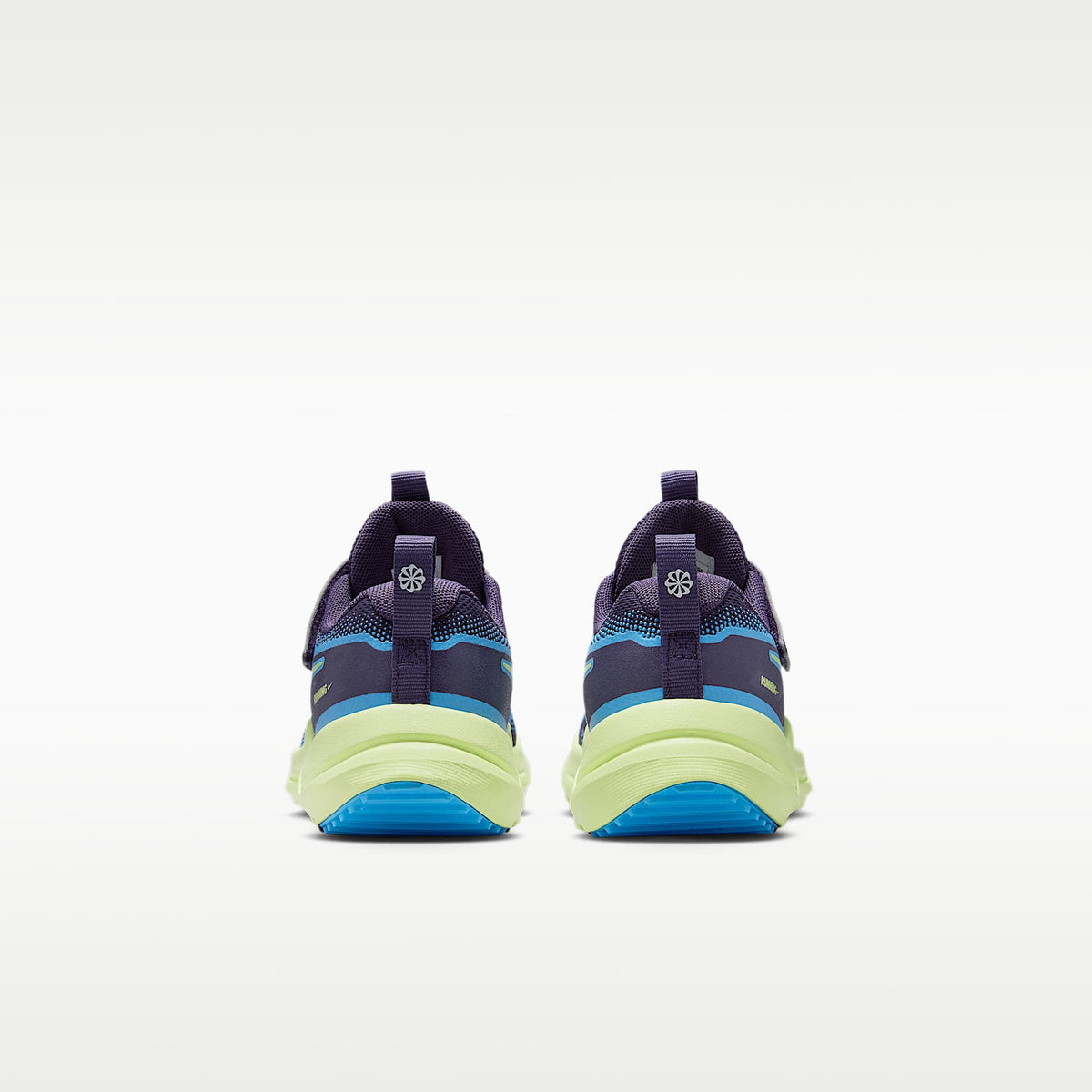 Nike Cosmic Runner – Pasa oscuro/Azul universitario/Blanco/Lima líquida claro – vista 6